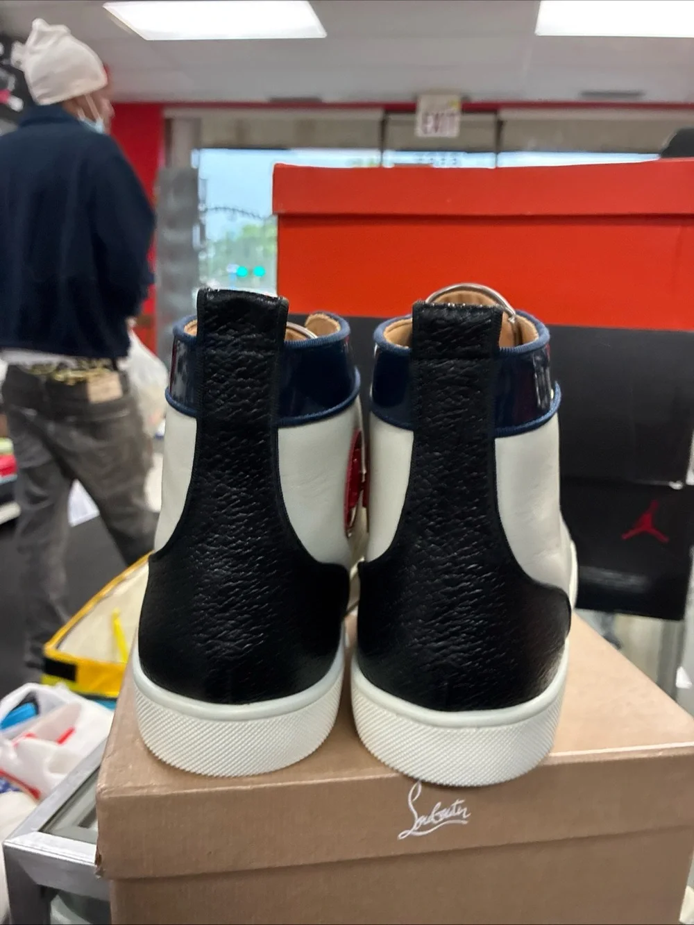 Men’s Christian Louboutin Spiked Sneakers Used Sz 10 Eur 44 With OG Box 📦